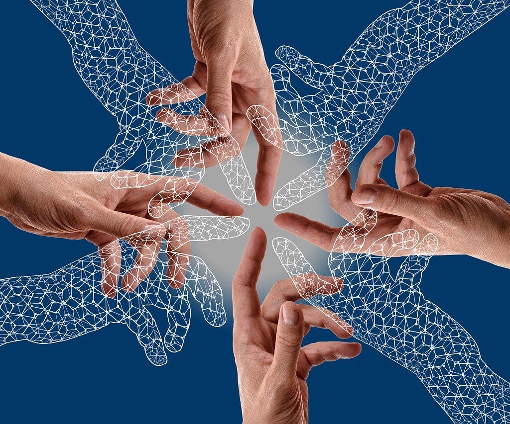 hands-6949096_1280